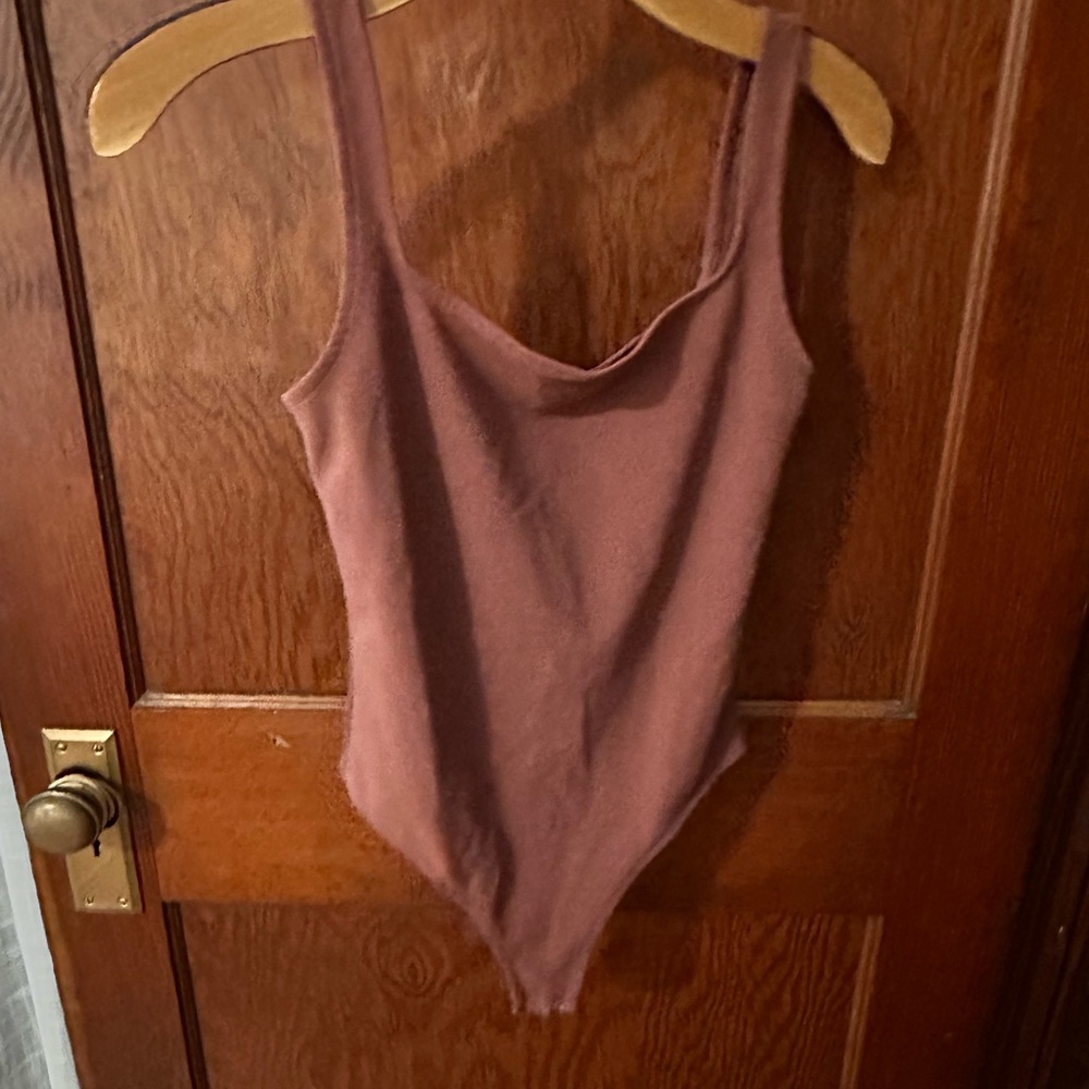 Express bodysuit mauve